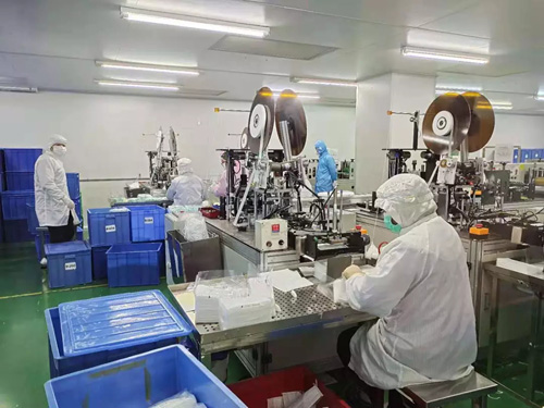 防疫物资生产加速 广东省东莞市启动产品许可应急审查机制力保医疗器械供应